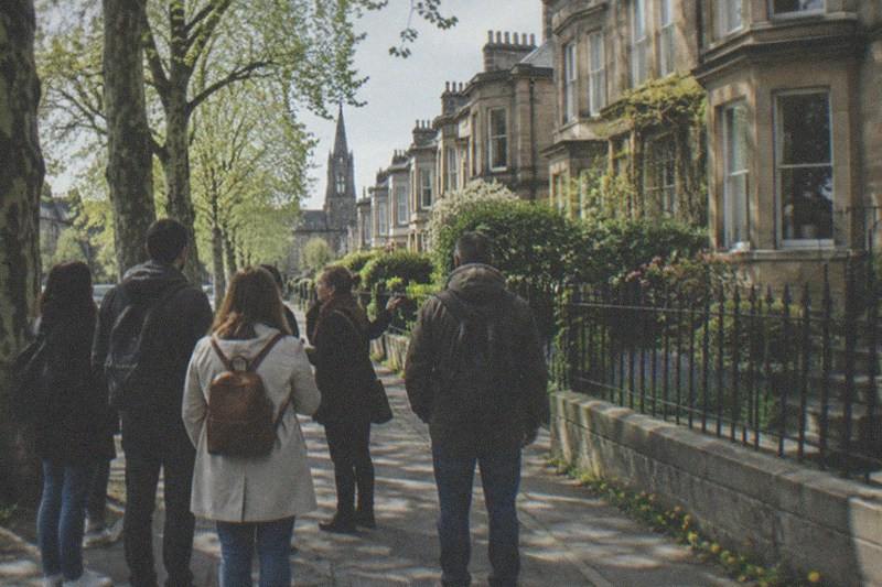 Peaceful and green Edinburgh: History, Nature & a Gentle Walk
